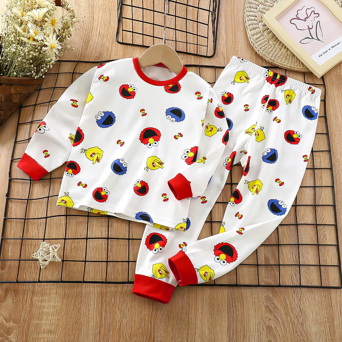 Comfortable Kids Pajamas Sets Four Seasons Cartoon Print Baby Clothes Sets Unisex Kids Baby Pyjamas Boys